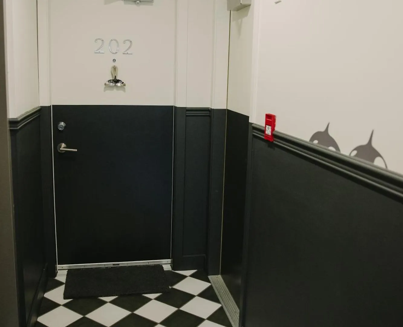 The Orca Pad At Waddigton Flats Apartment Victoria